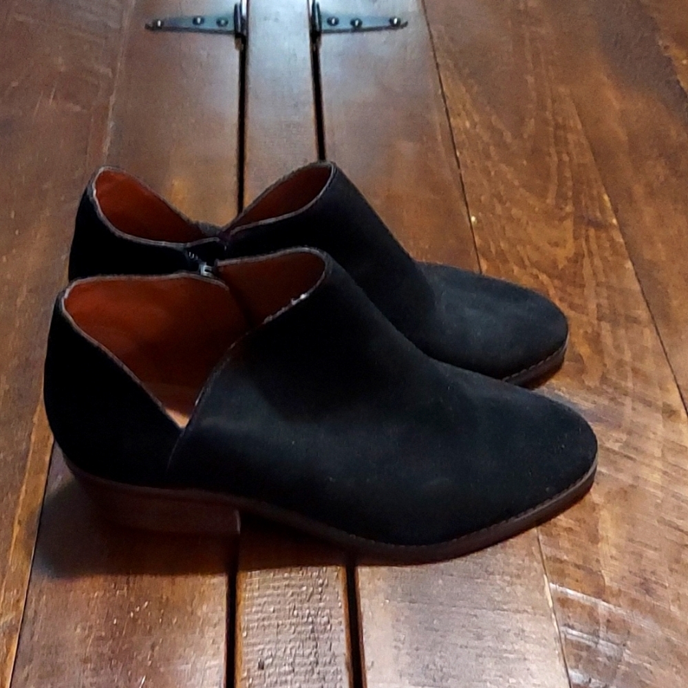 Lucky Brand black booties